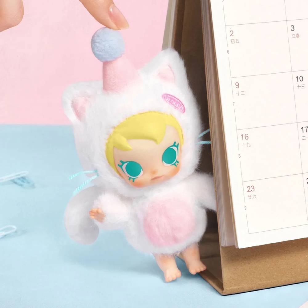 POP MART-BABY MOLLY POCKET FRIENDS-PET MY HEAD